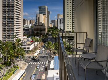 Ohia Waikiki Studio Suites