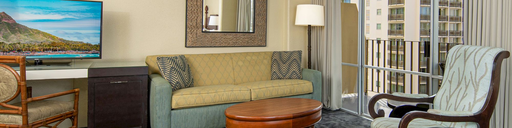 Ohia Waikiki Studio Suites