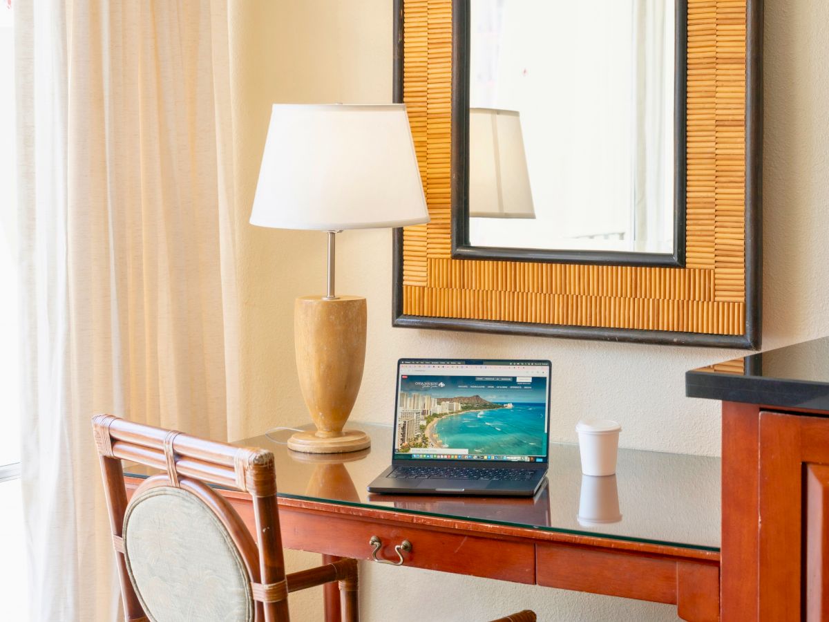 Ohia Waikiki Studio Suites