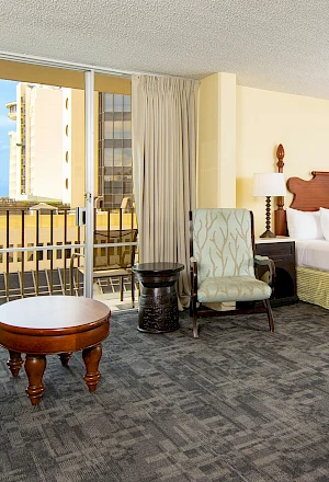 Ohia Waikiki Studio Suites