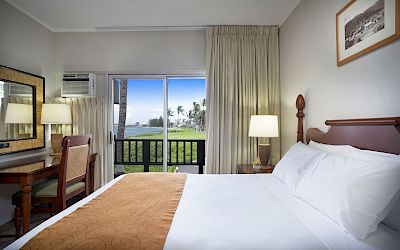 Ohia Waikiki Studio Suites